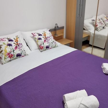 Apartment Savic Starigrad Paklenica Εξωτερικό φωτογραφία
