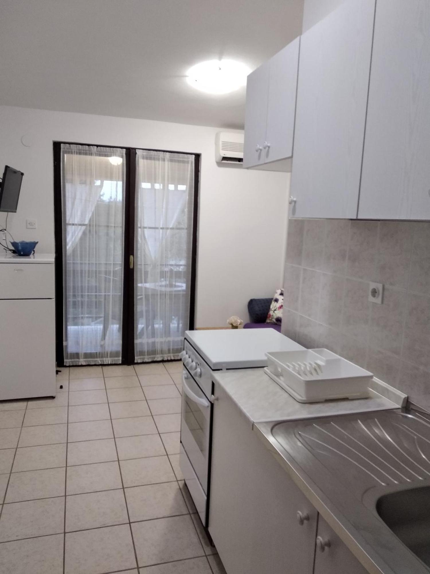 Apartment Savic Starigrad Paklenica Εξωτερικό φωτογραφία
