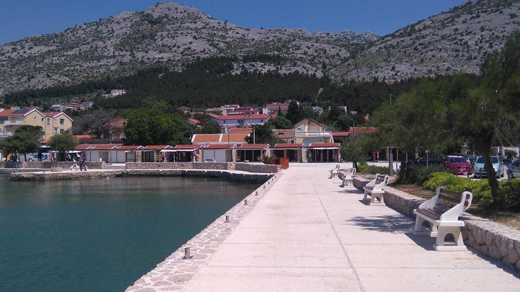 Apartment Savic Starigrad Paklenica Εξωτερικό φωτογραφία