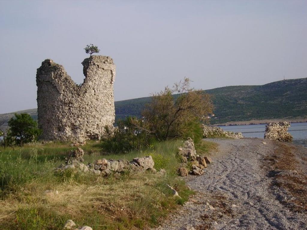 Apartment Savic Starigrad Paklenica Εξωτερικό φωτογραφία